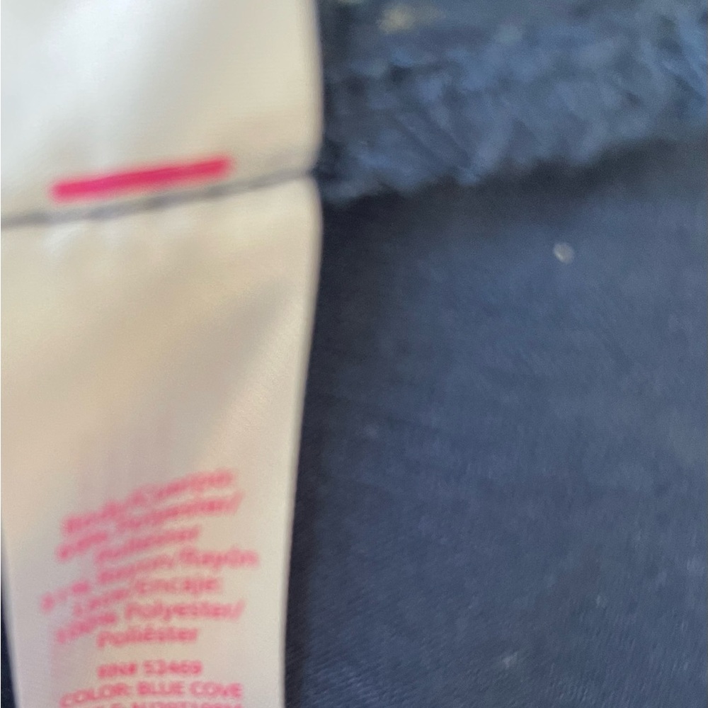 Women's high low Navy Blue Top Size 2X/3X NWOT! - Picture 7 of 7